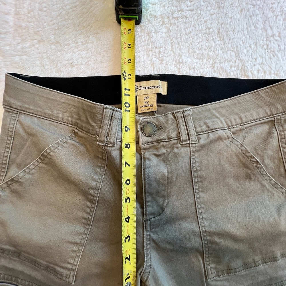 Democracy Women's Ab Technology Pull On Ankle Cropped Olive Drab Pants Size 10 - Picture 5 of 6
